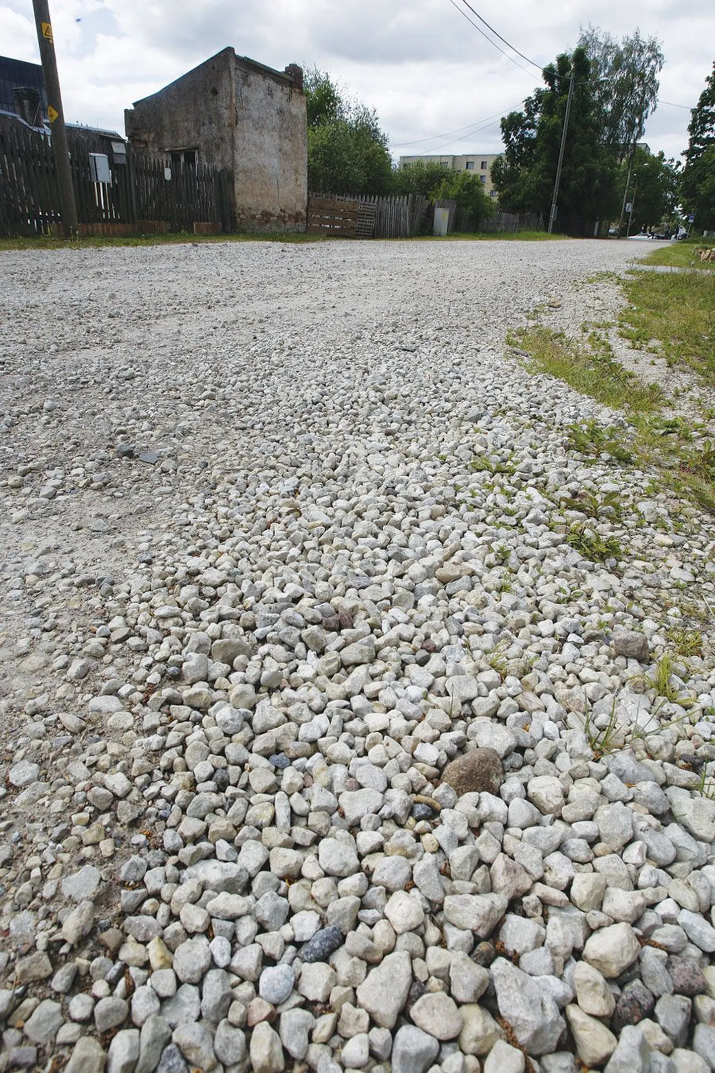 Vaba tänava lõik Turu ja Sassi tänava vahel on üks neist kruusatänavaist, mis saab tänavu kõvakatte.