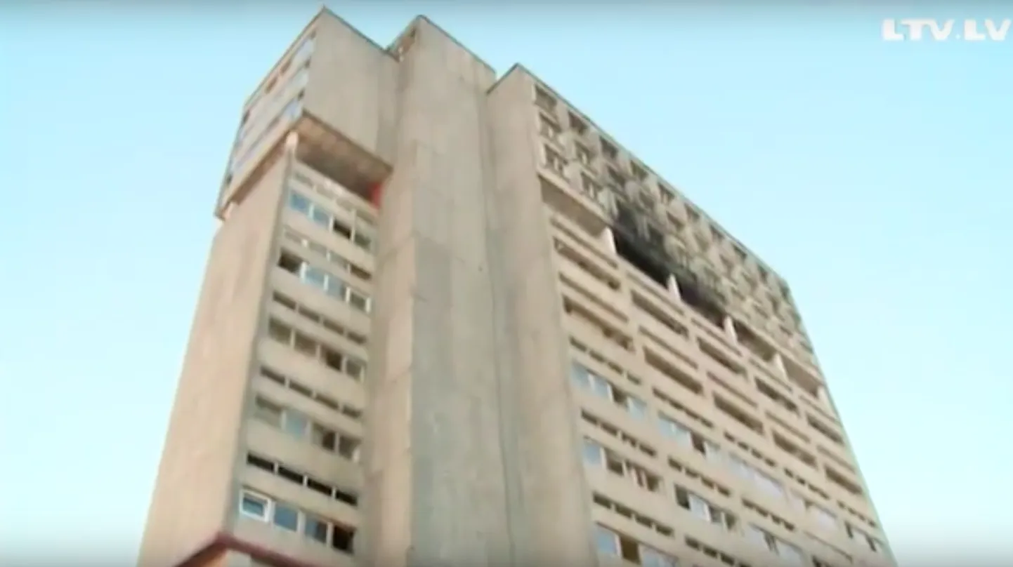Заброшенное здание завода "Радиотехника" в Риге.