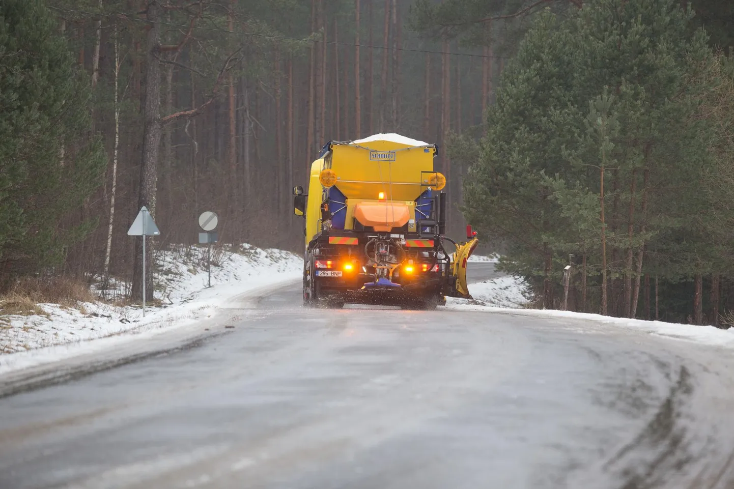 Lääne-Virumaal esineb teedel jääd.