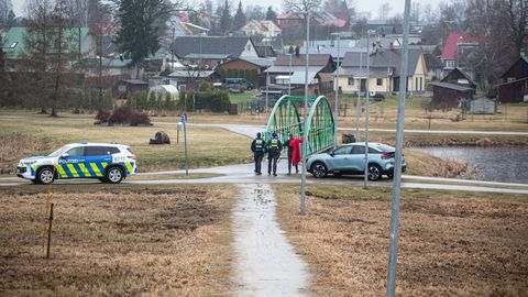 MÕRV VALGAS ⟩ «Ta oli täiesti normaalne ja rahulik. Ta ei otsinud tüli!» Õõvastav tapmine šokeerib kogukonda