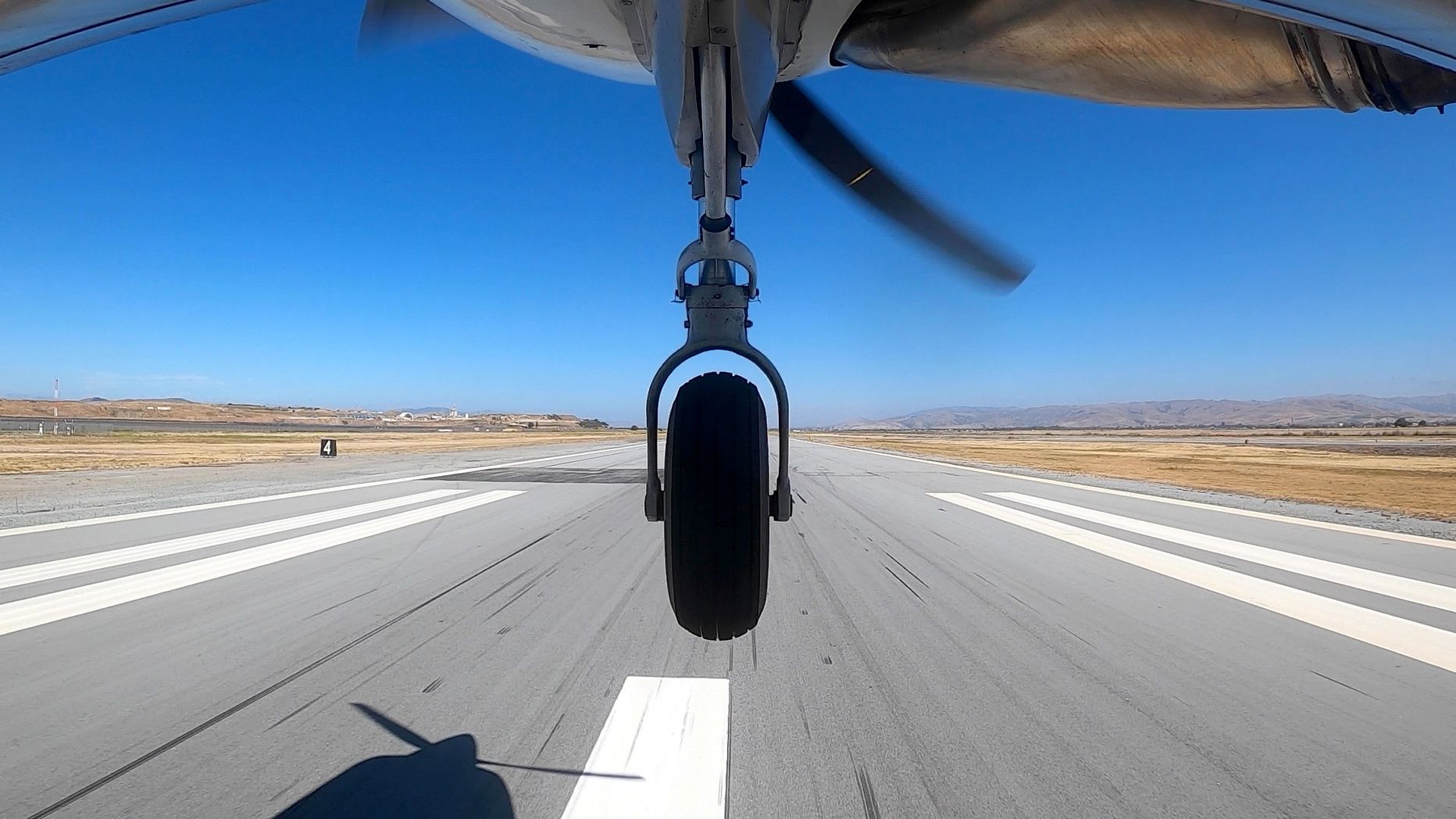 Cessna õhku tõusmas. Pilt on illustreeriv