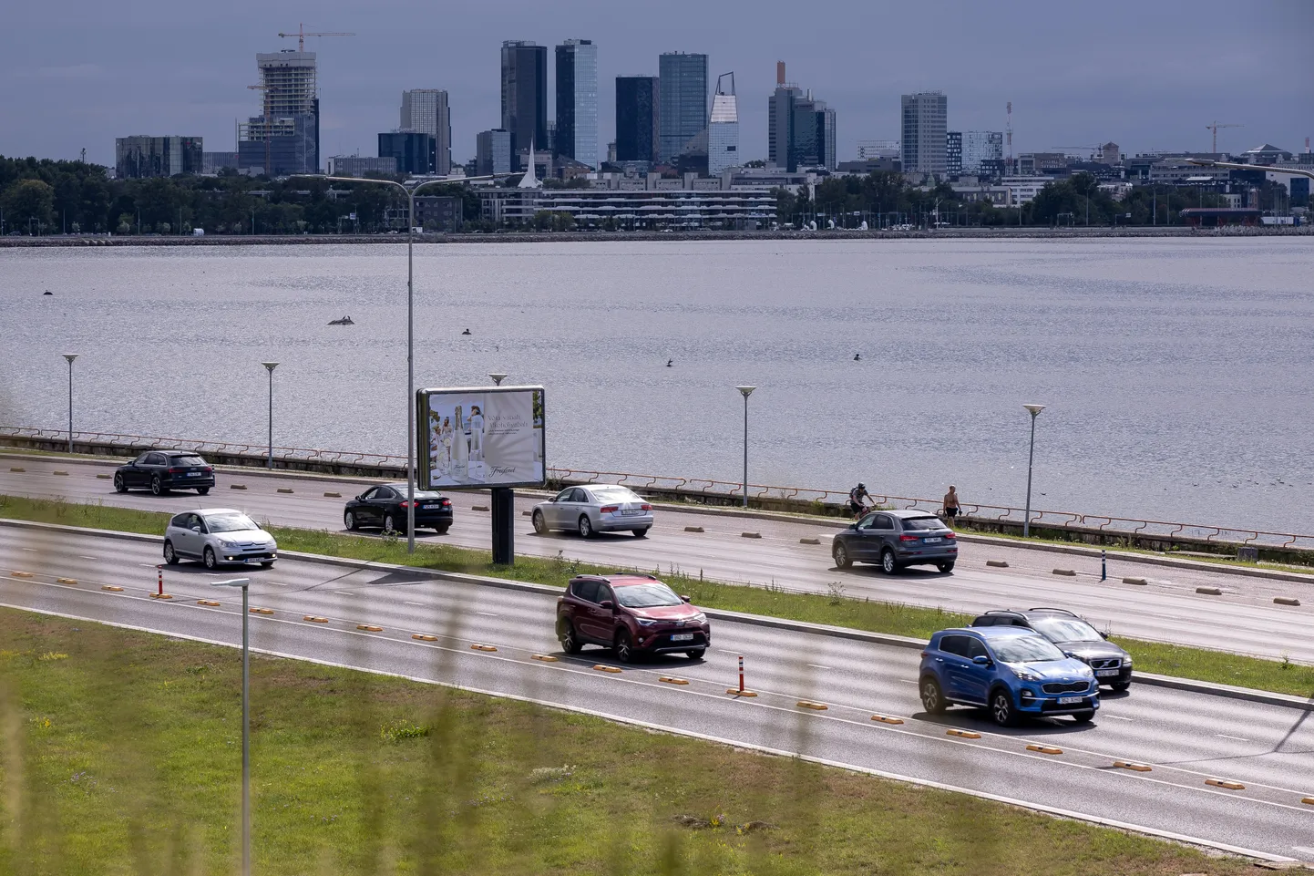 The fiscal impact of the motor vehicle tax in Estonia is estimated to be around 120 million euros in the first full year of implementation of the tax.