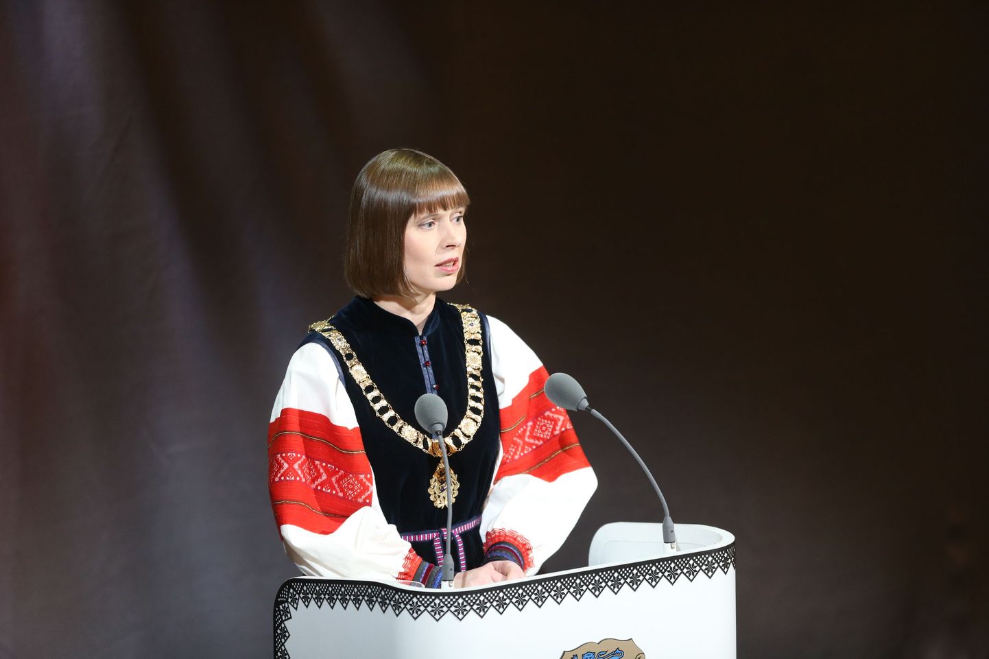 President Kersti Kaljulaid pidas Tallinnas Estonia kontsedisaalis vabariigi aastapäeva kõne.