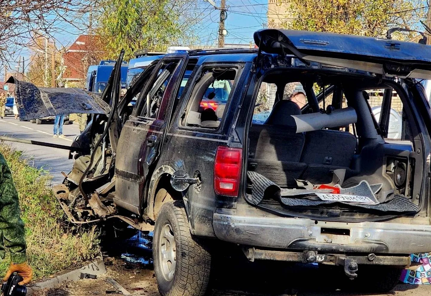 Autopommiplahvatuses hävinud auto, kus 8. novembril hukkus Luhanski okupatsioonipoliitik ja endine Luhanski separatistide sõjaväe juht Mihhail Filiponenko.