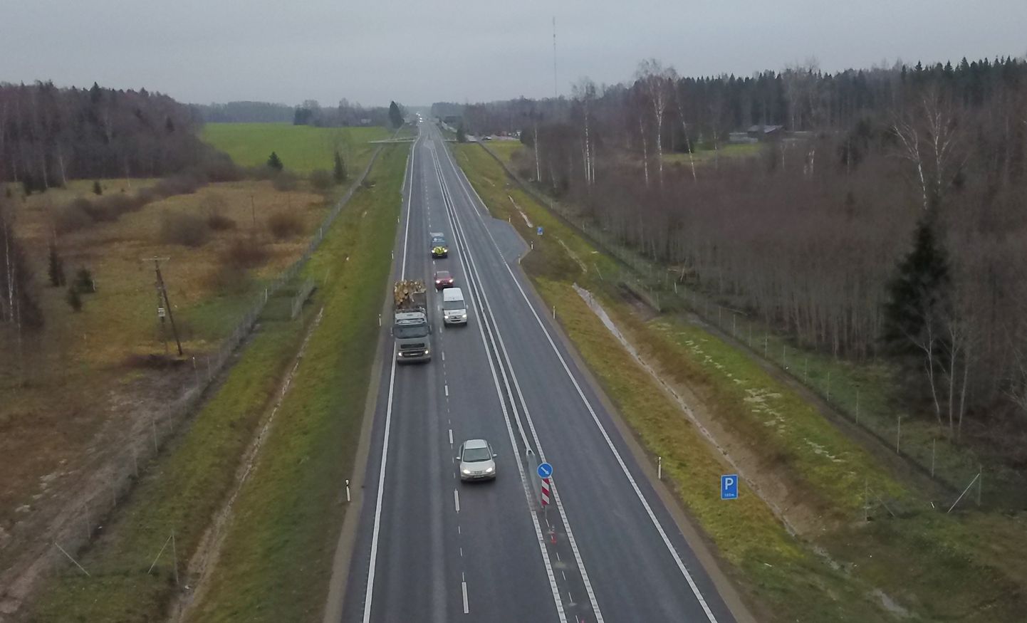 Tartumaal valmis 2018. aasta hilissügisel Tartust Tallinna viival maanteel 2 + 1 sõidurajaga maanteelõik Valmaotsa ja Kärevere vahel. Tuleval aastal algab seal lähedal ka 2 + 2 sõidurajaga teelõigu ehitus.