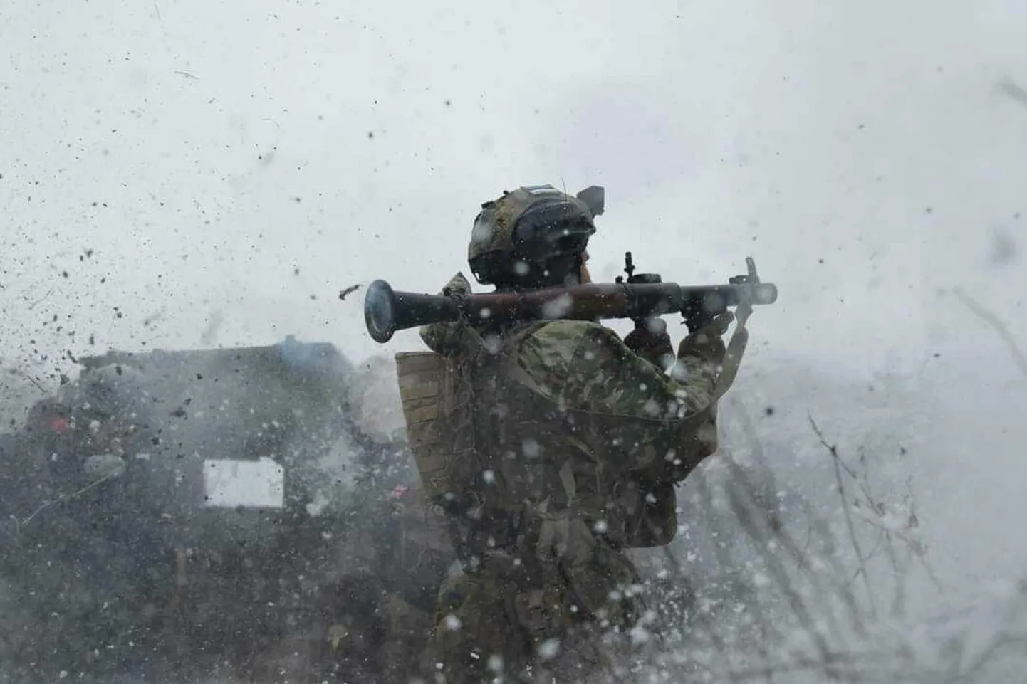 Ukraina väeüksused jätkavad vaatamata kriitilisele olukorrale endiselt võitlust Avdijivka pärast.