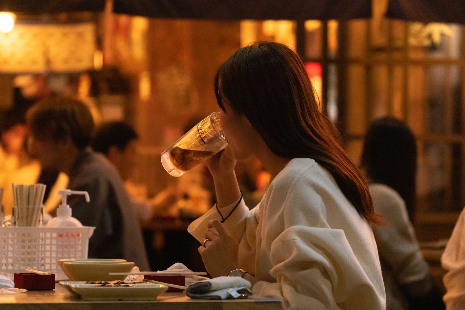 Jaapani maksuamet ärgitab noori osalema ideekonkursil, kuidas neid panna rohkem alkoholi tarbima