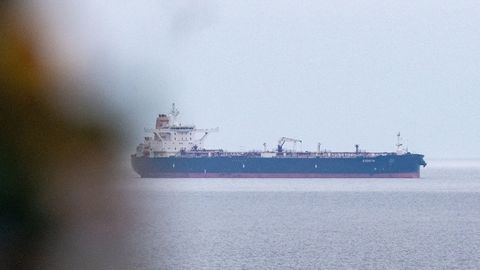 США снова смягчили санкции против российской нефти