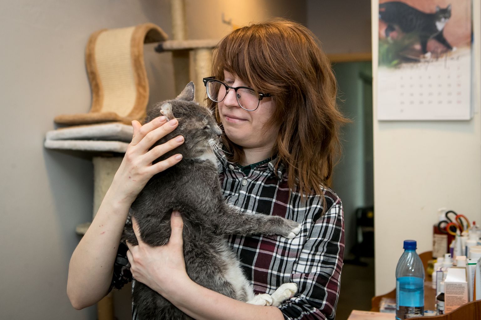 ALLERGIA KIUSTE: Hanna Vahter hoolitseb koduta lemmikloomade eest vaatamata tõsiasjale, et põeb nii kassi- kui ka koeraallergiat.