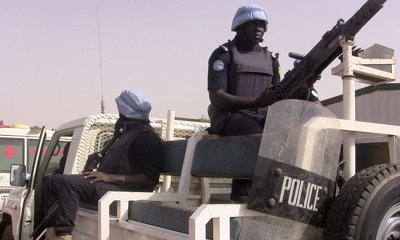Politseipatrull saatmas ÜRO rahuvalvajaid Mali põhjaosas.