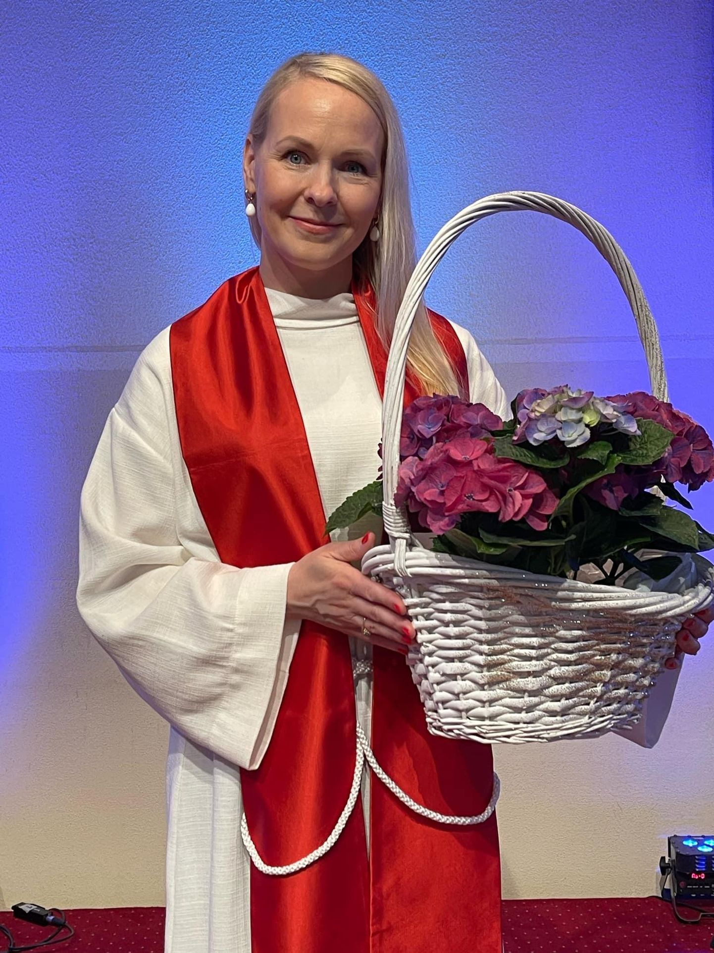 Kati Tammest sai Eesti Nelipühi Kiriku Valga koguduse pastor.