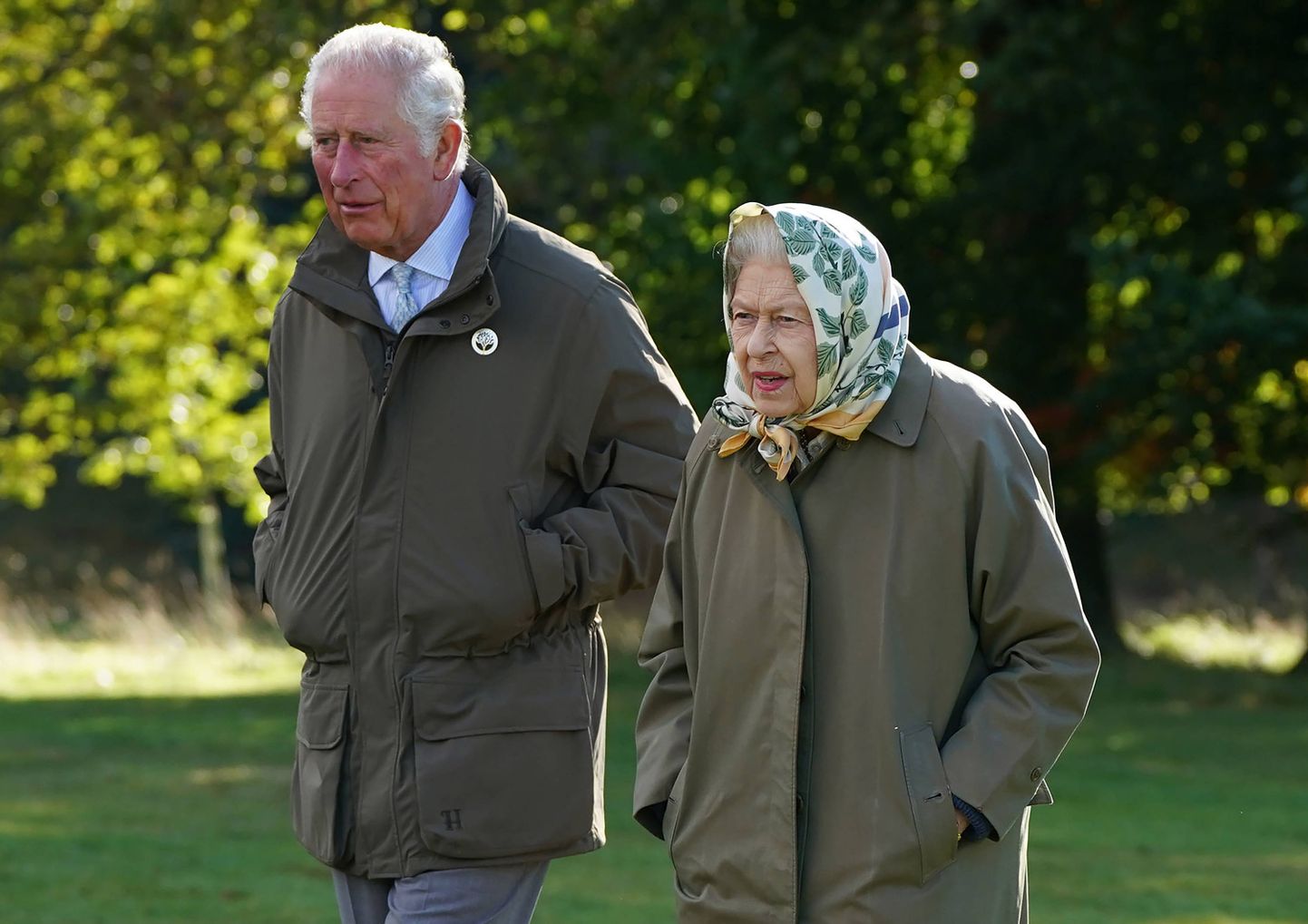 Prints Charles ja kuninganna Elizabeth II.