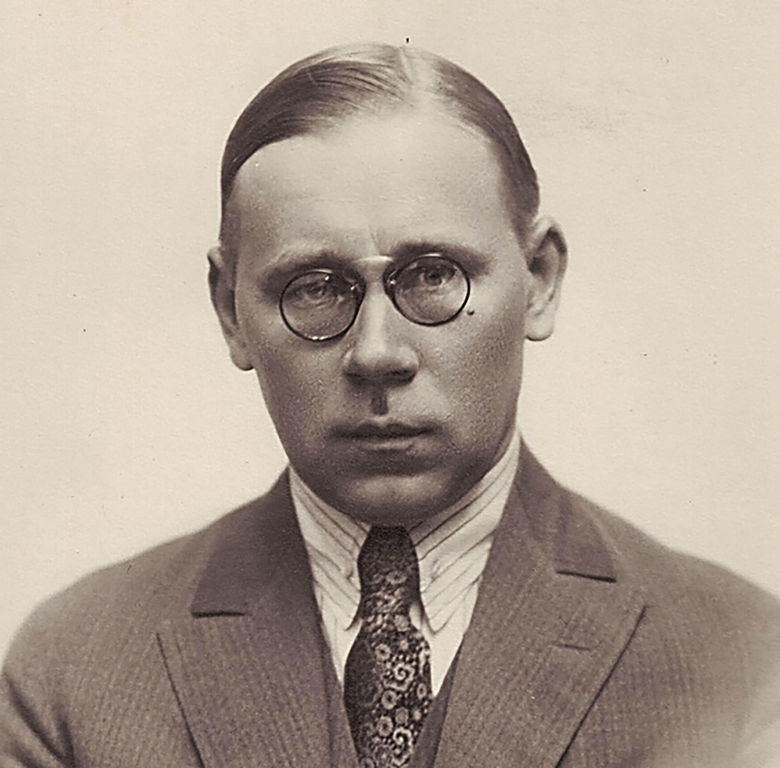 Asutava Kogu esimees August Rei (1886–1963). Tema juhatusel võttis Eesti parlament vastu maareformi seaduse.