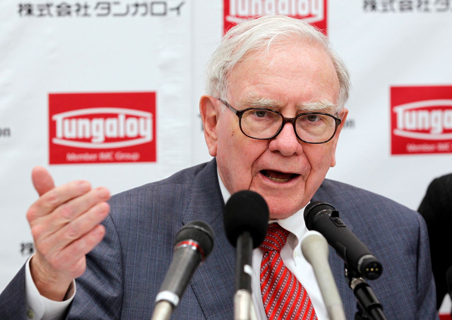 Warren Buffetti Berkshire Hathaway investeeris suurelt Jaapani
