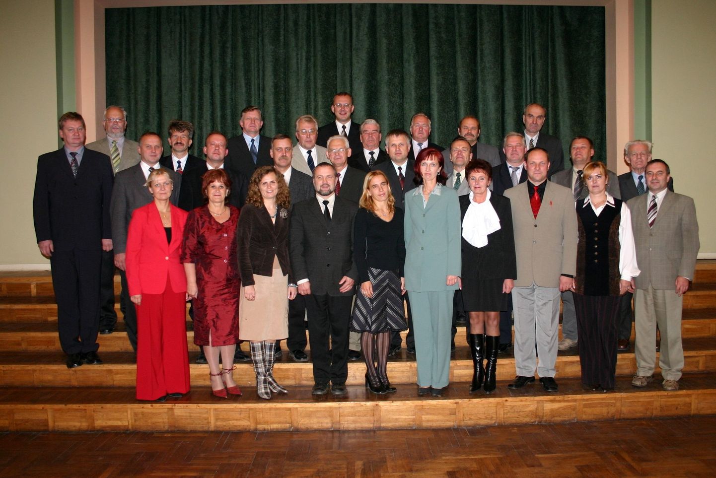 Arhiivifoto: Järvamaa omavalitsuste liidu volikogu ja koosseis 2005. aastal