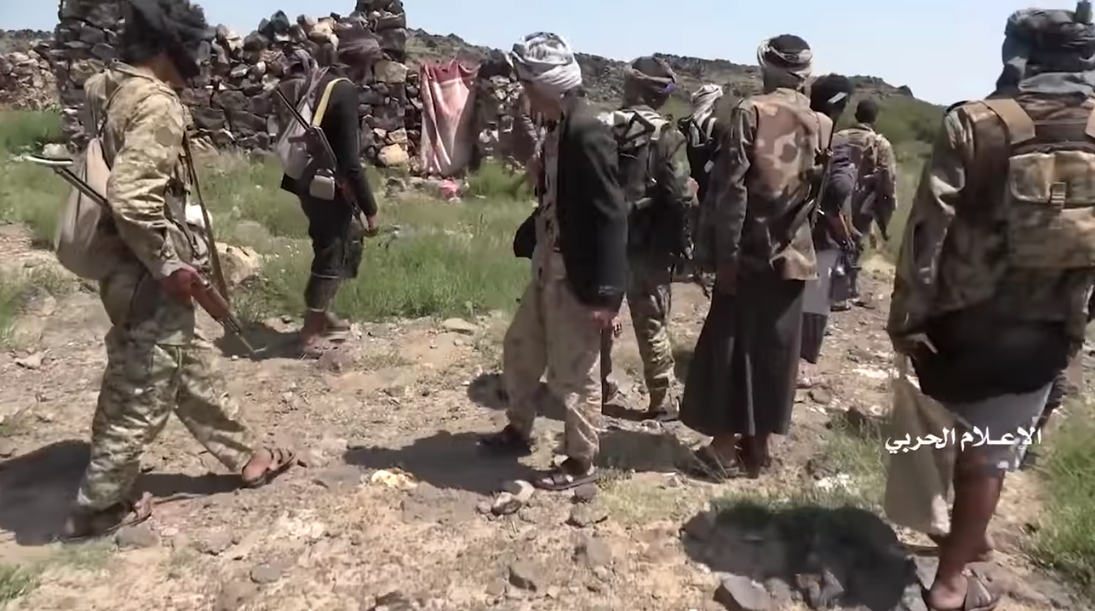 Jeemenis tapeti sõjalise opetarsiooni käigus üks IS-ise liidritest.