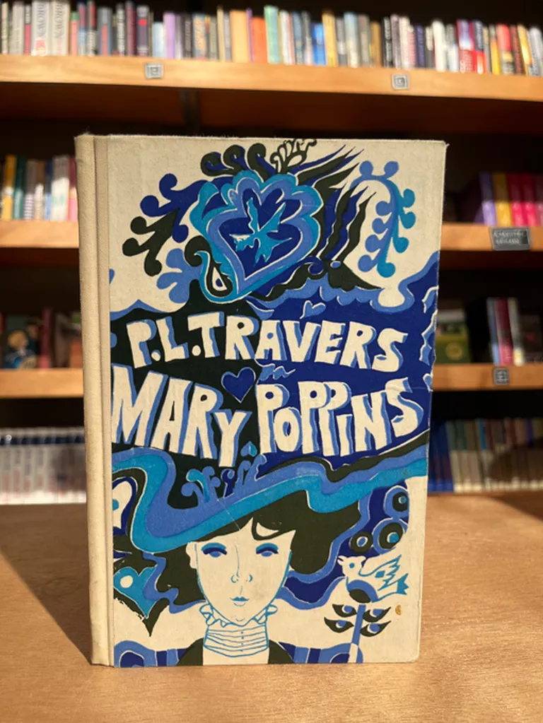 Massiliselt ostetakse Raamatukoist P. L. Traversi «Mary Poppinsit».