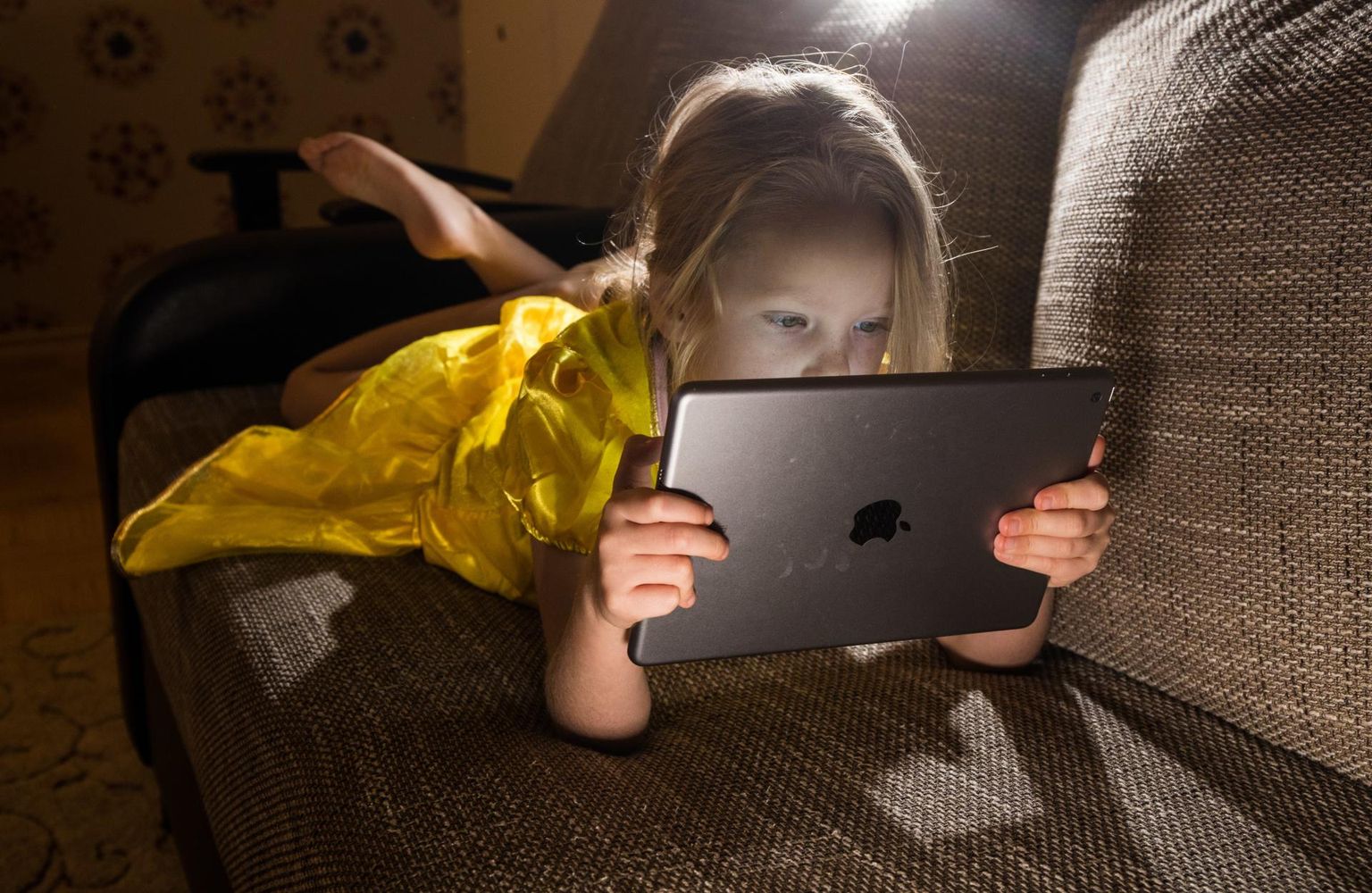 Kõigest seitse protsenti 11–15-aastastest veedab ekraani taga alla kahe tunni päevas