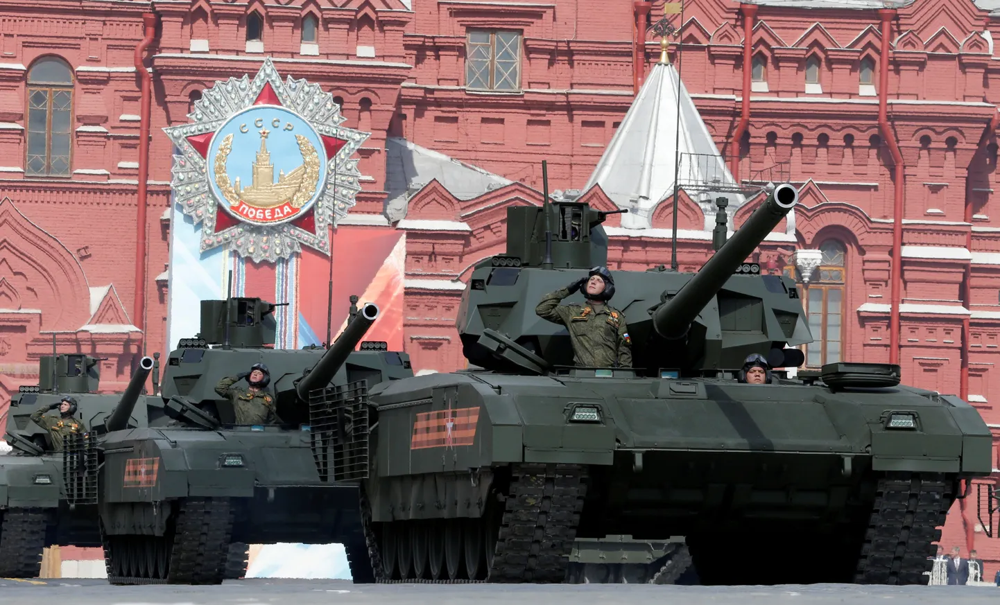 Vene tankid T-14 on uuel Armata platvormil, kuid peale paraadi pole neid mujal eriti nähtud.