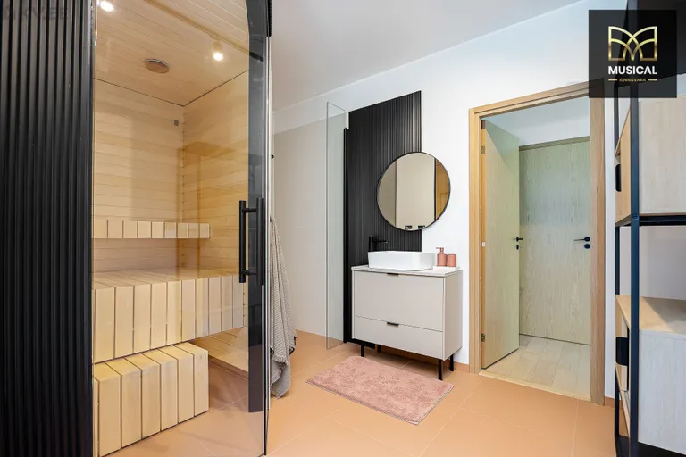 Majast leiab isegi sauna.