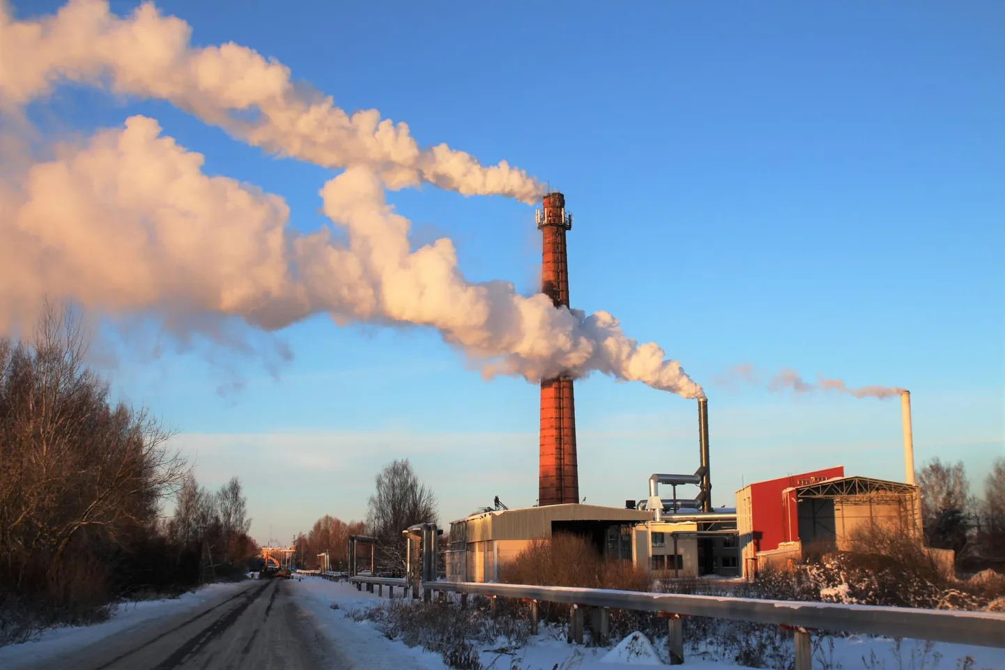 Võru soojatootja Danpower praegu kaugküttehinna muutmist plaani võtnud pole.
