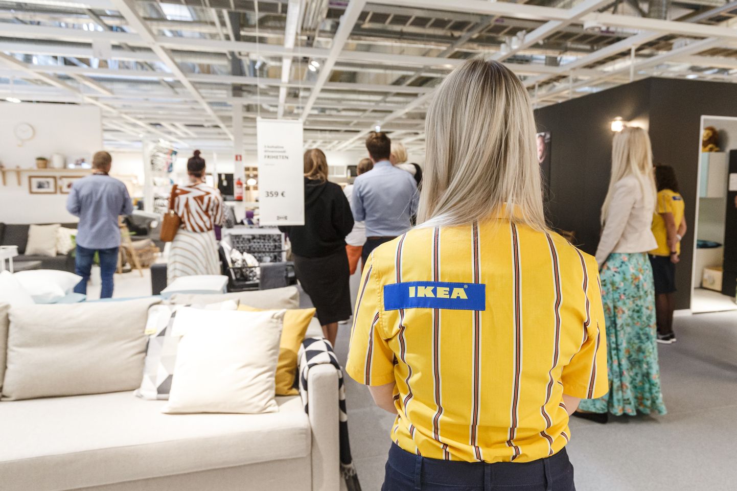 Таллиннский пункт приема и выдачи заказов IKEA.