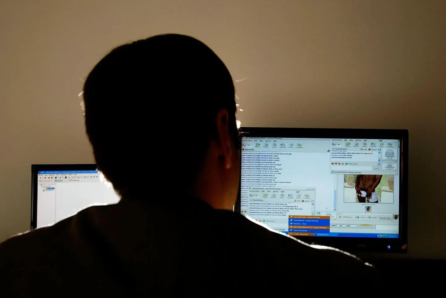 Internetisuhtlus.