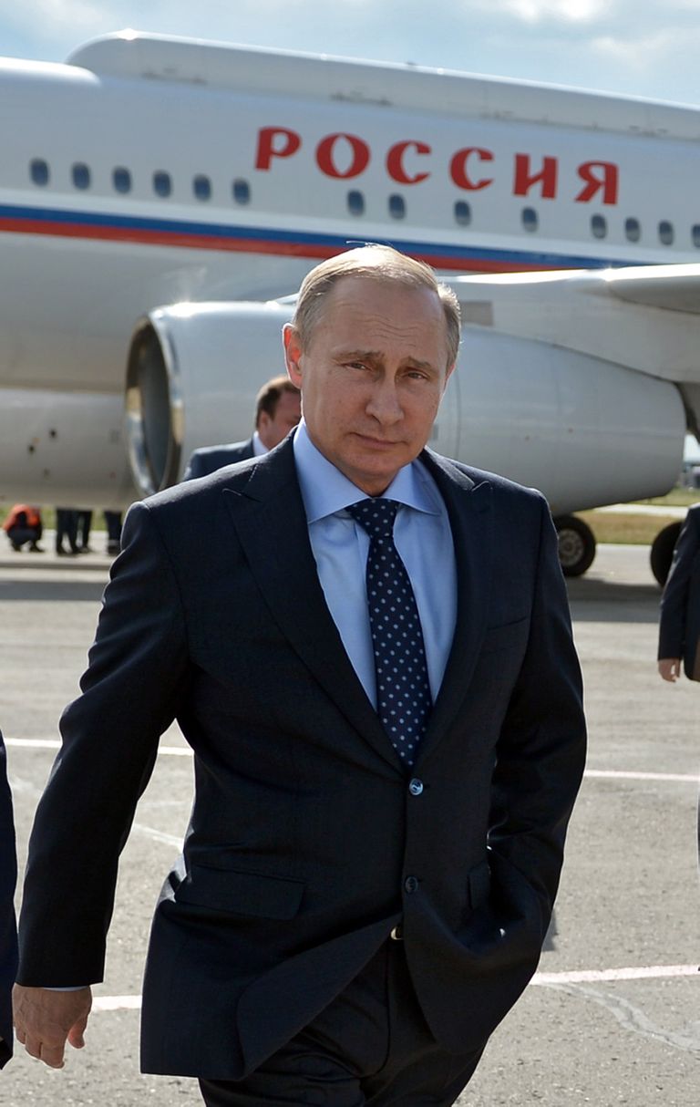 Vladimir Putin ja presidendilennuk 2014. aasta juulis Samaras