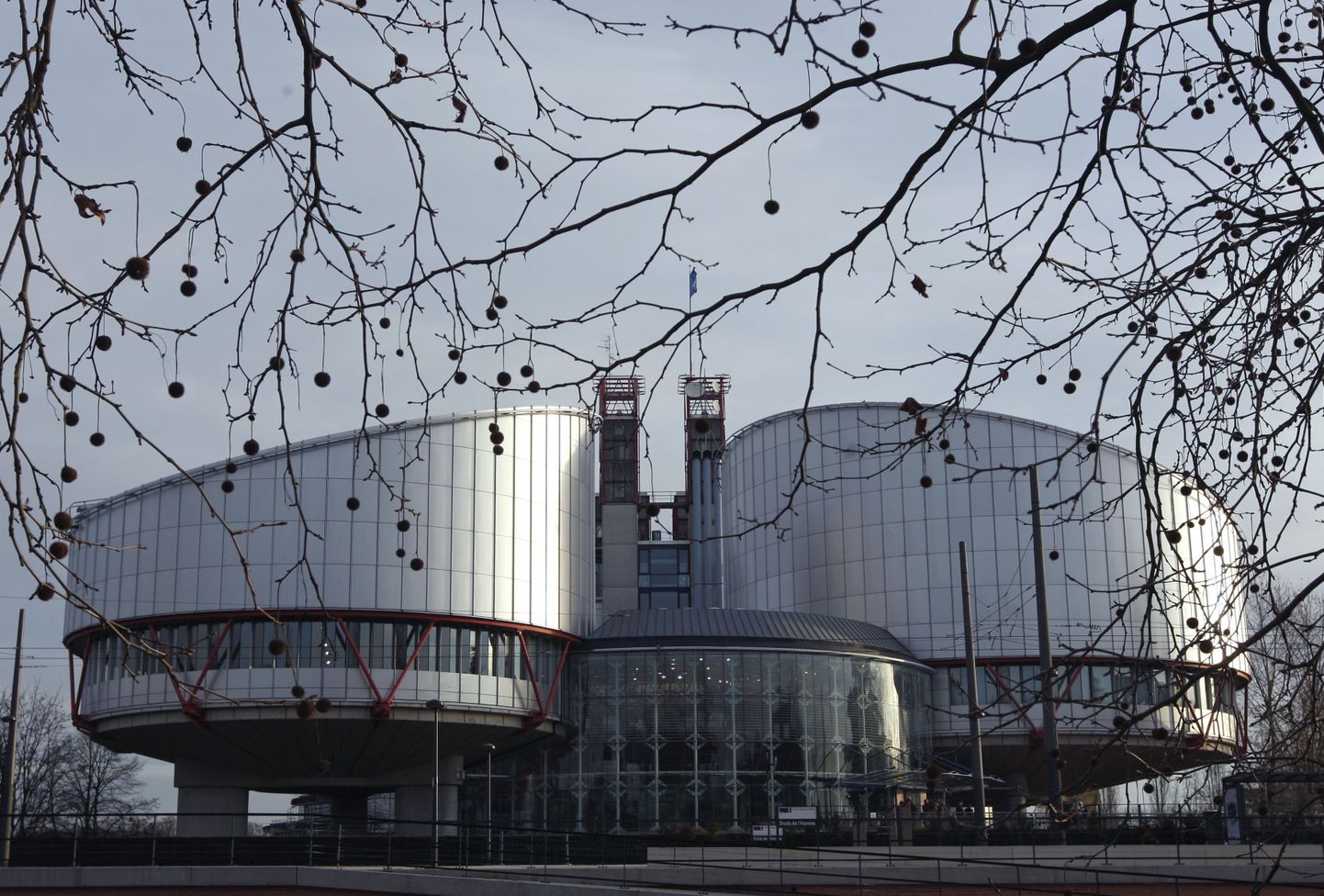 Здание Европейского суда по правам человека.