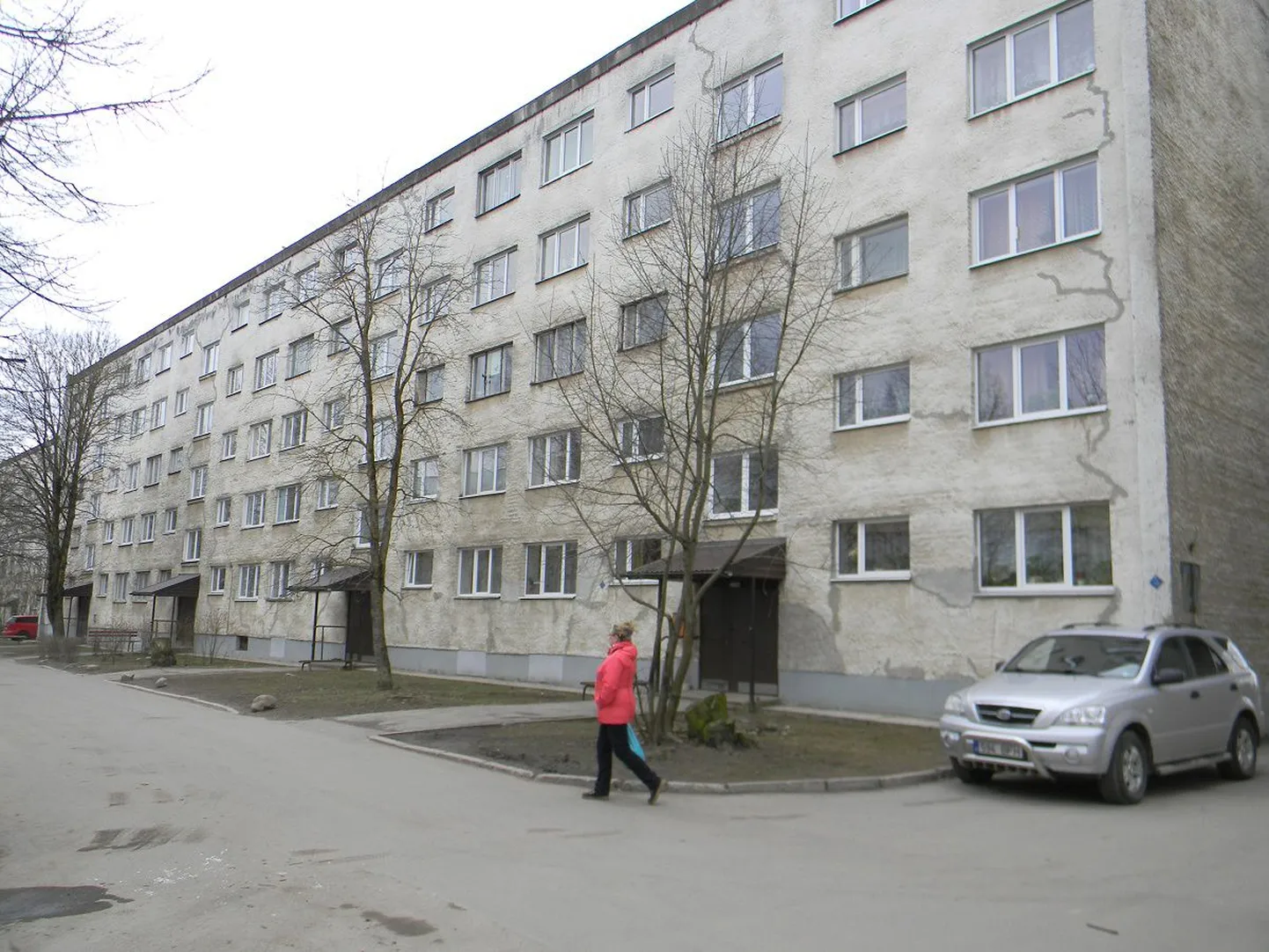 Varvara elas selles majas. Samas kandis elas ka tema arvatav tapja.