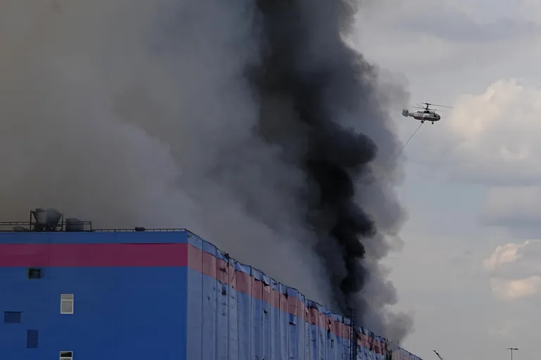 Пожар на складе интернет-магизина Ozon.