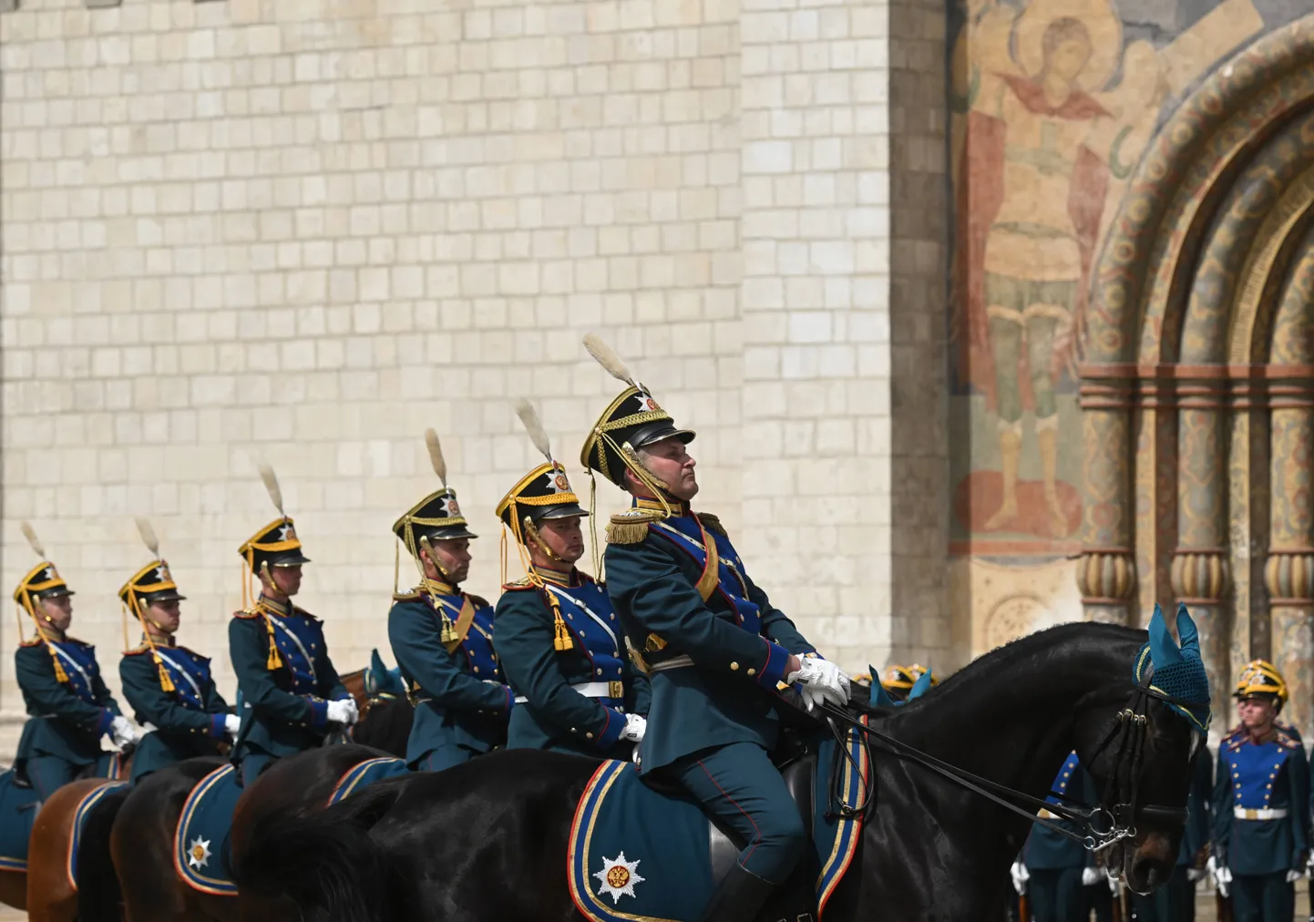 Vene presidendi kaitserügement tseremoniaalses rollis 1. juunil 2024. aastal Moskvas.