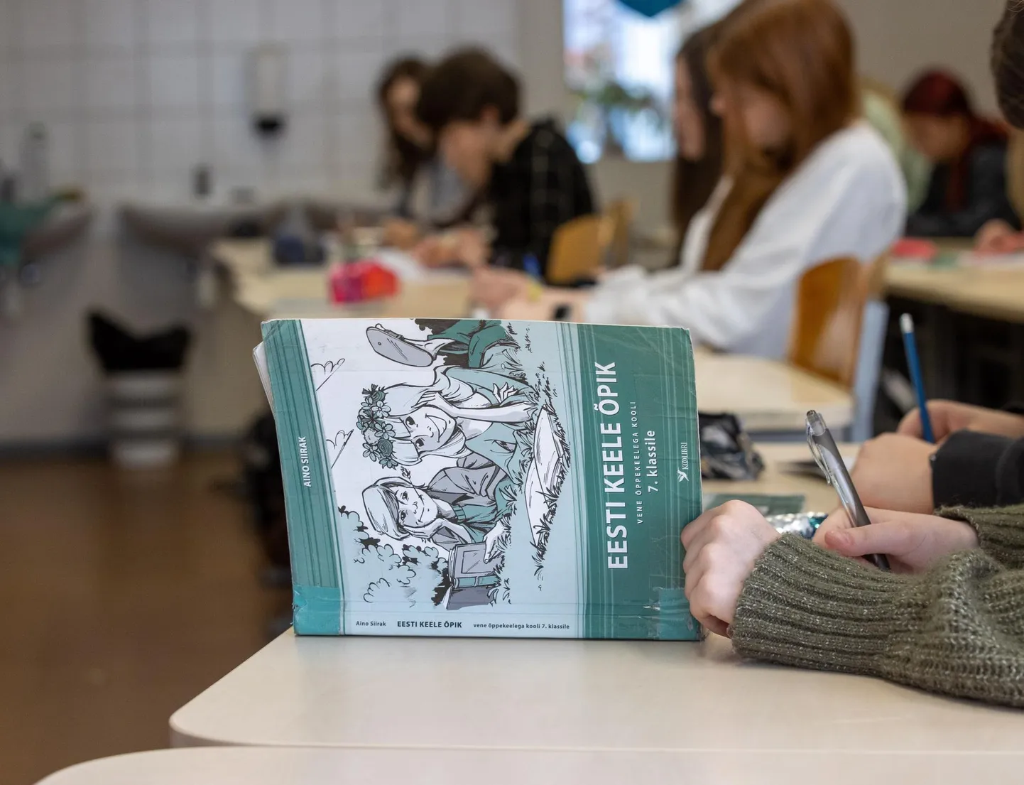 Kui vene noor õpib eestikeelses koolis, siis on tal paremad väljavaated kõrghariduse omandamiseks ning edu saavutamiseks.