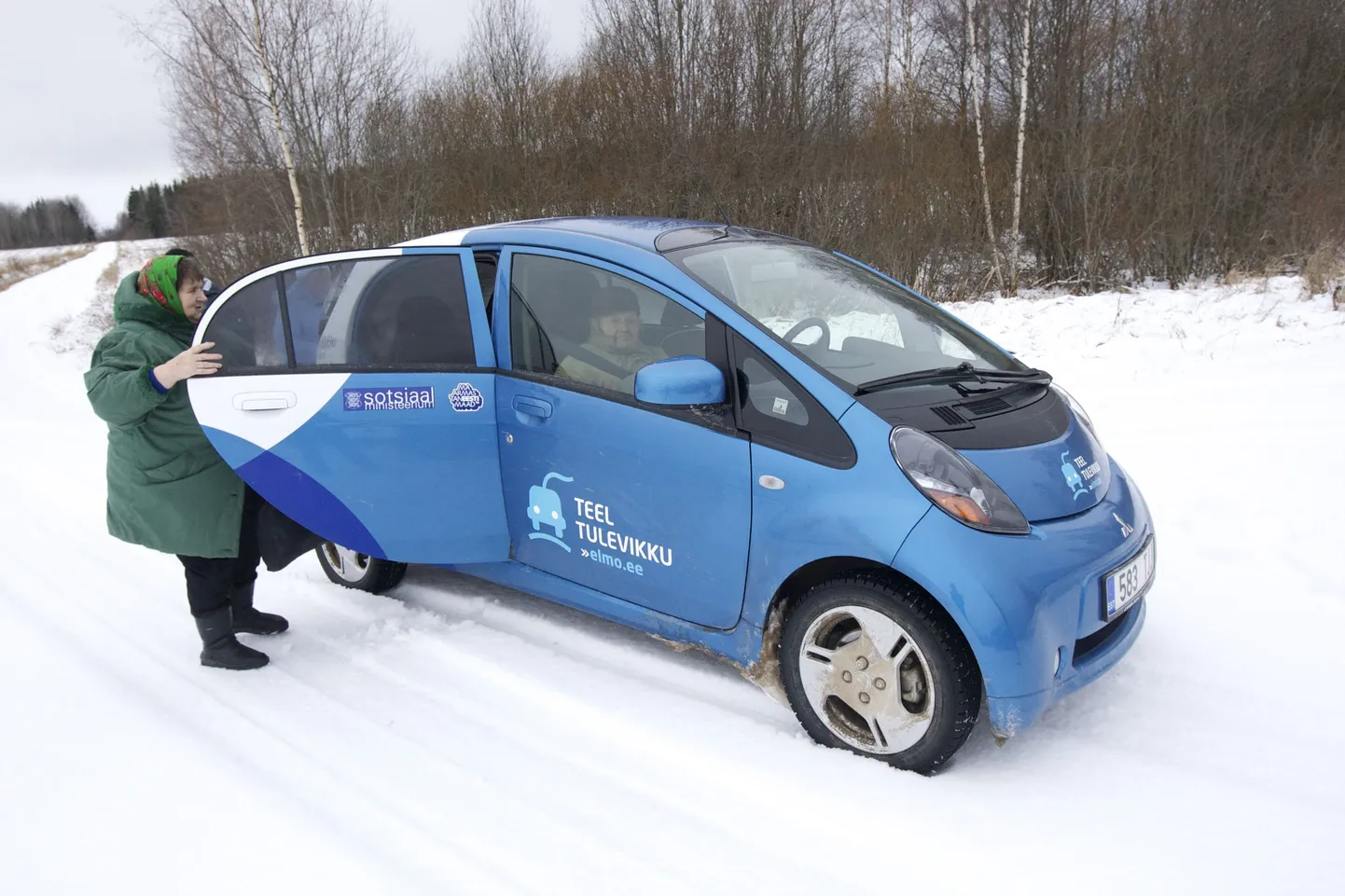 Elektriautodele paigaldatakse GPS-süsteemid, et jälgida, kuidas sõidukid Eesti ilmaoludele vastu peavad.