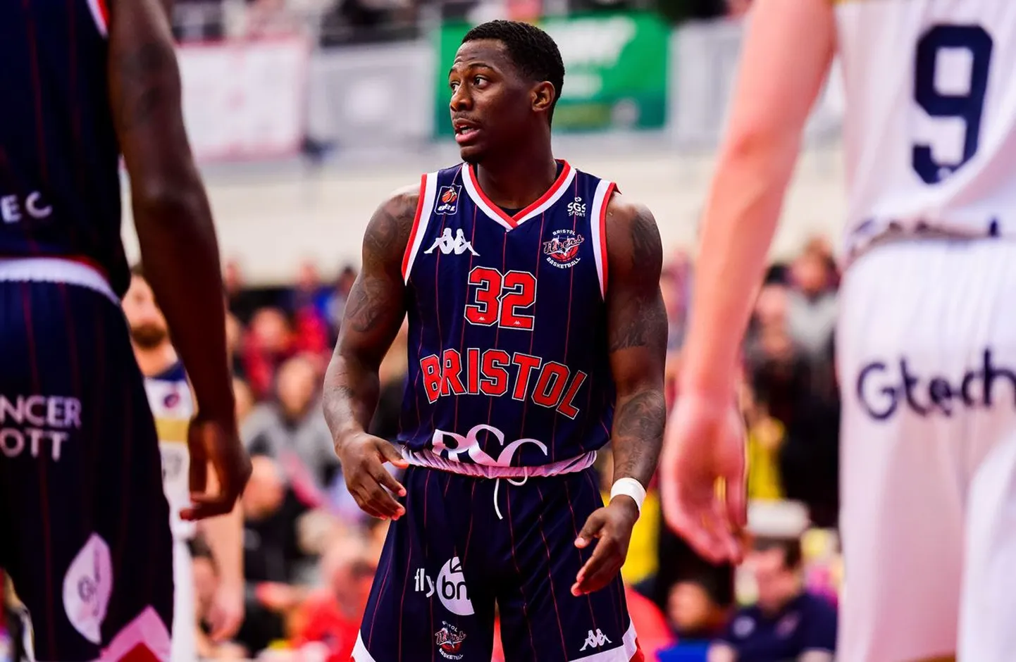 Jalen McCloud Bristol Flyersi särgis.