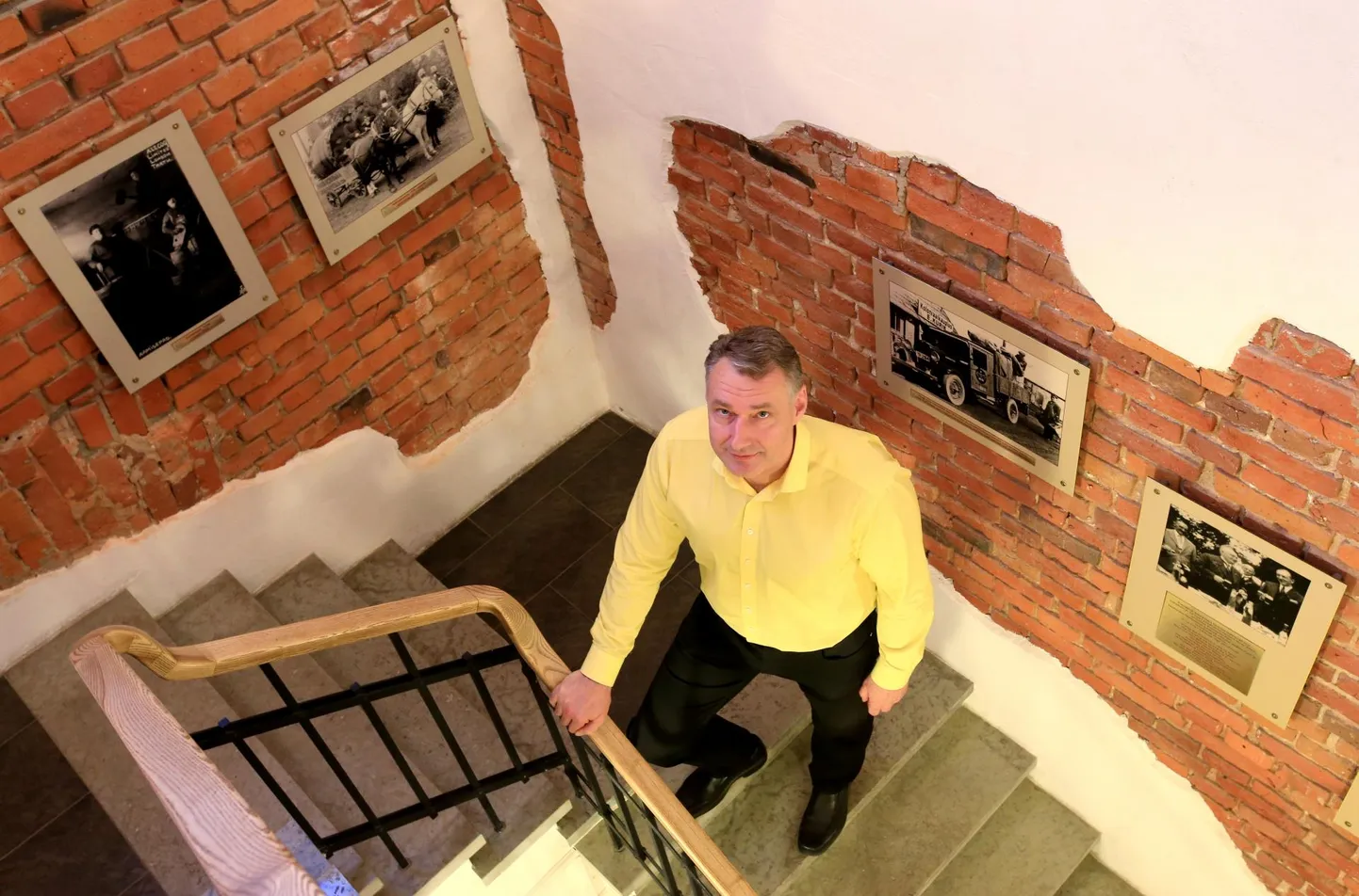 Lugu on oluline, rõhutab Tarmo Noop. Tartu õlletehasel polnud mingit erilist lugu rääkida, seevastu A. Le Coqil jätkub lugu kauemaks – muist mahub tehase seintele. Noop on oma õlletehase ja õlle nii mõnegi korra Eesti keskseks teemaks jutustanud. Direktori kohalt lahkumisega on aga see lugu, et aastate eest oli Noop lihtsalt nii otsustanud.