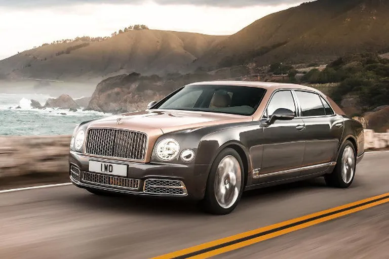 Вот такой Bentley Mulsanne у Жасмин