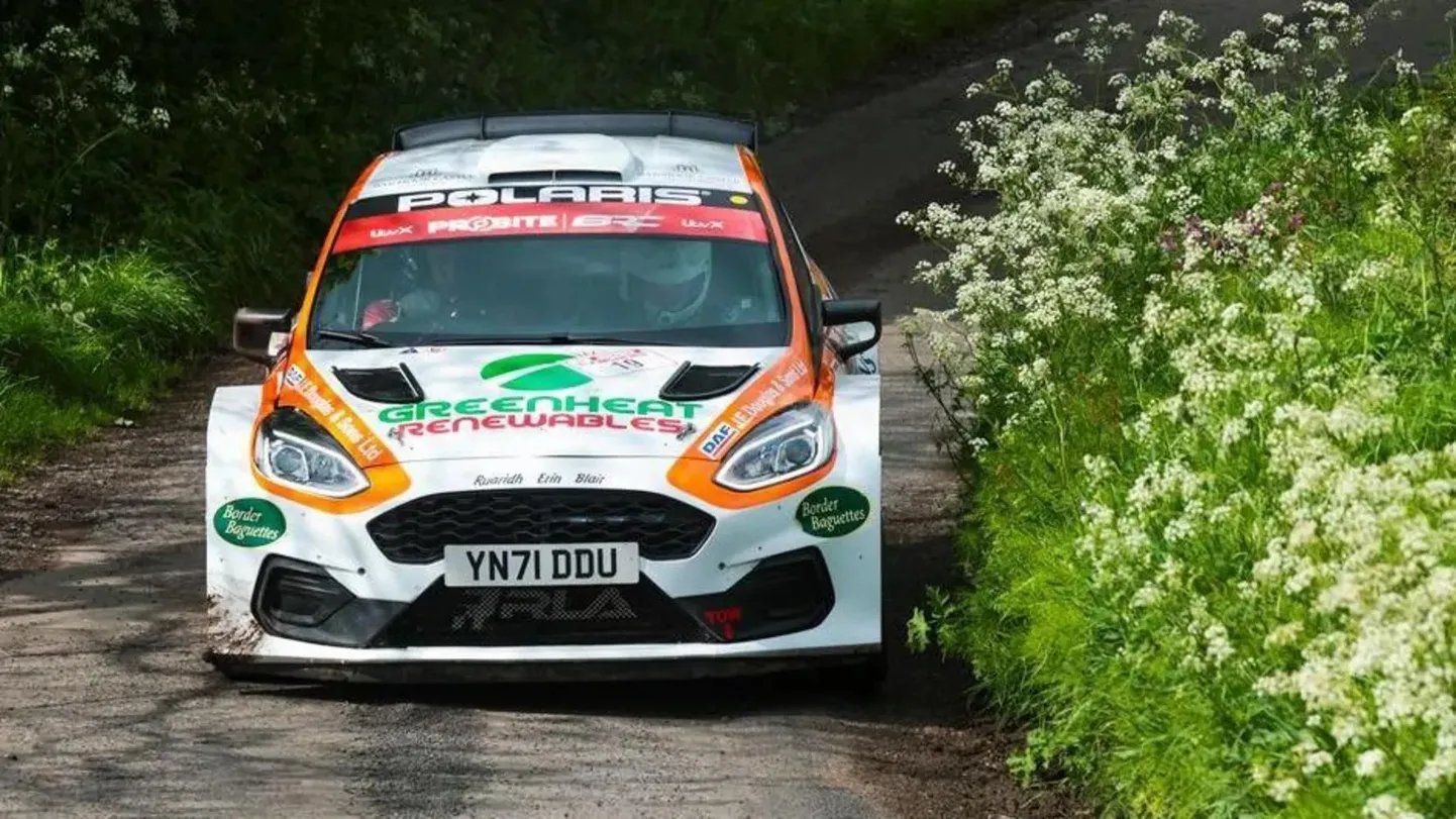 James Williams ja Dai Roberts Ford Fiesta Rally2-autoga sõitmas.