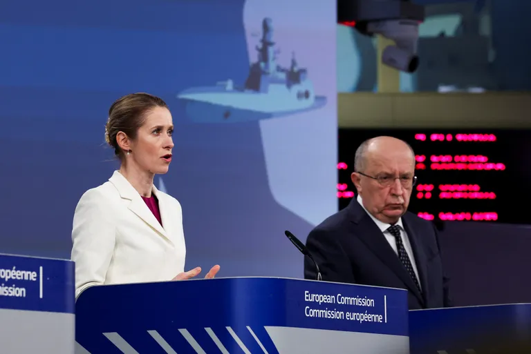 High Representative Kaja Kallas and Commissioner for Defence and Space Andrius Kubilius presenting the white paper at a press conference.