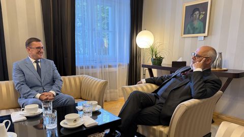 JUHANI JAEGER ⟩ Kas presidendi amet on üldse vajalik?