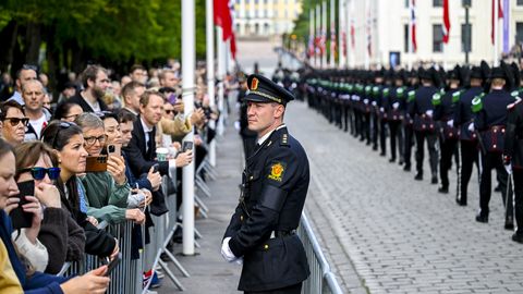 VIDEO ⟩ Norra jätab suurejoonelisel matusetseremoonial hüvasti kuningas Haraldiga