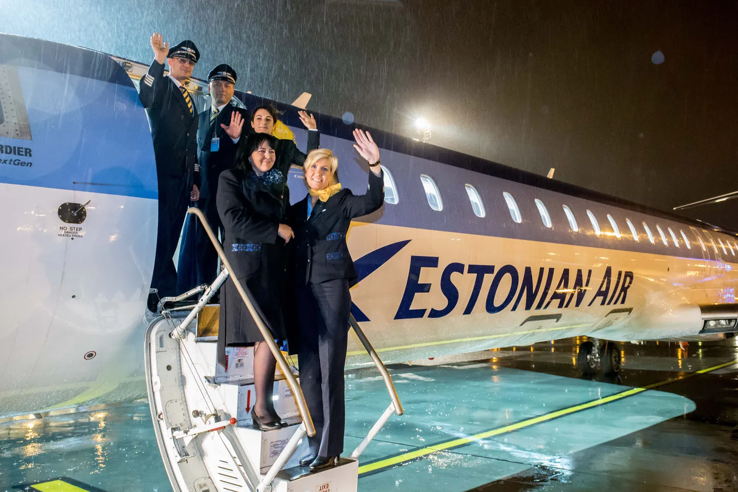 7. novembri õhtul 17.30 paiku saabus Tallinna lennujaama viimane Estonian Airi lend.