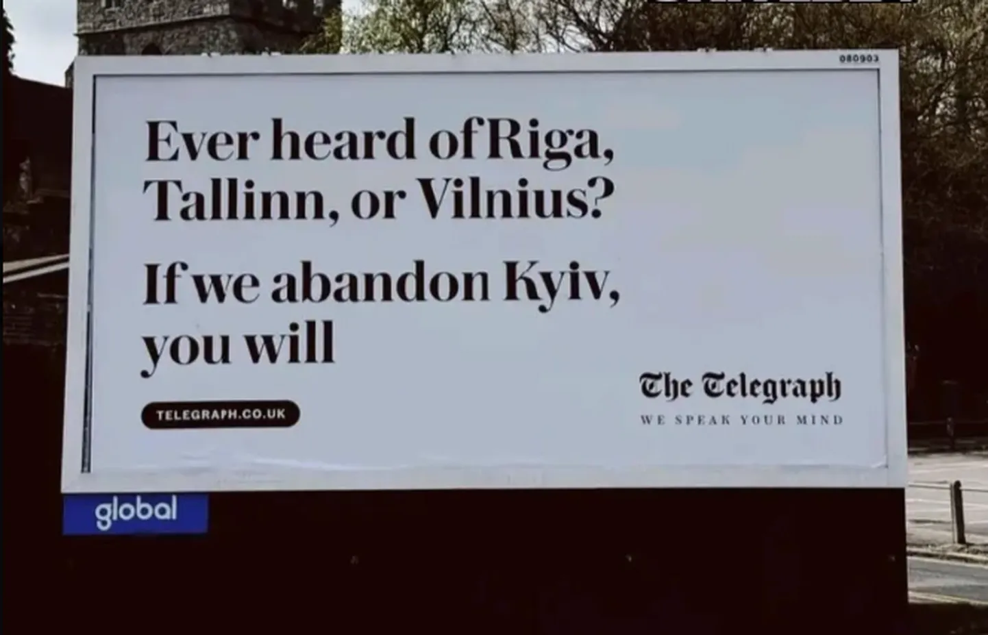 Социальная реклама газеты The Telegraph.