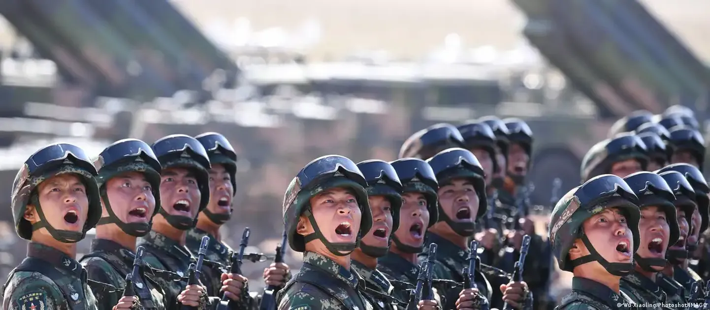 Ракетные войска Китая - это стратегические силы, отвечающие и за ядерное сдерживание его противников