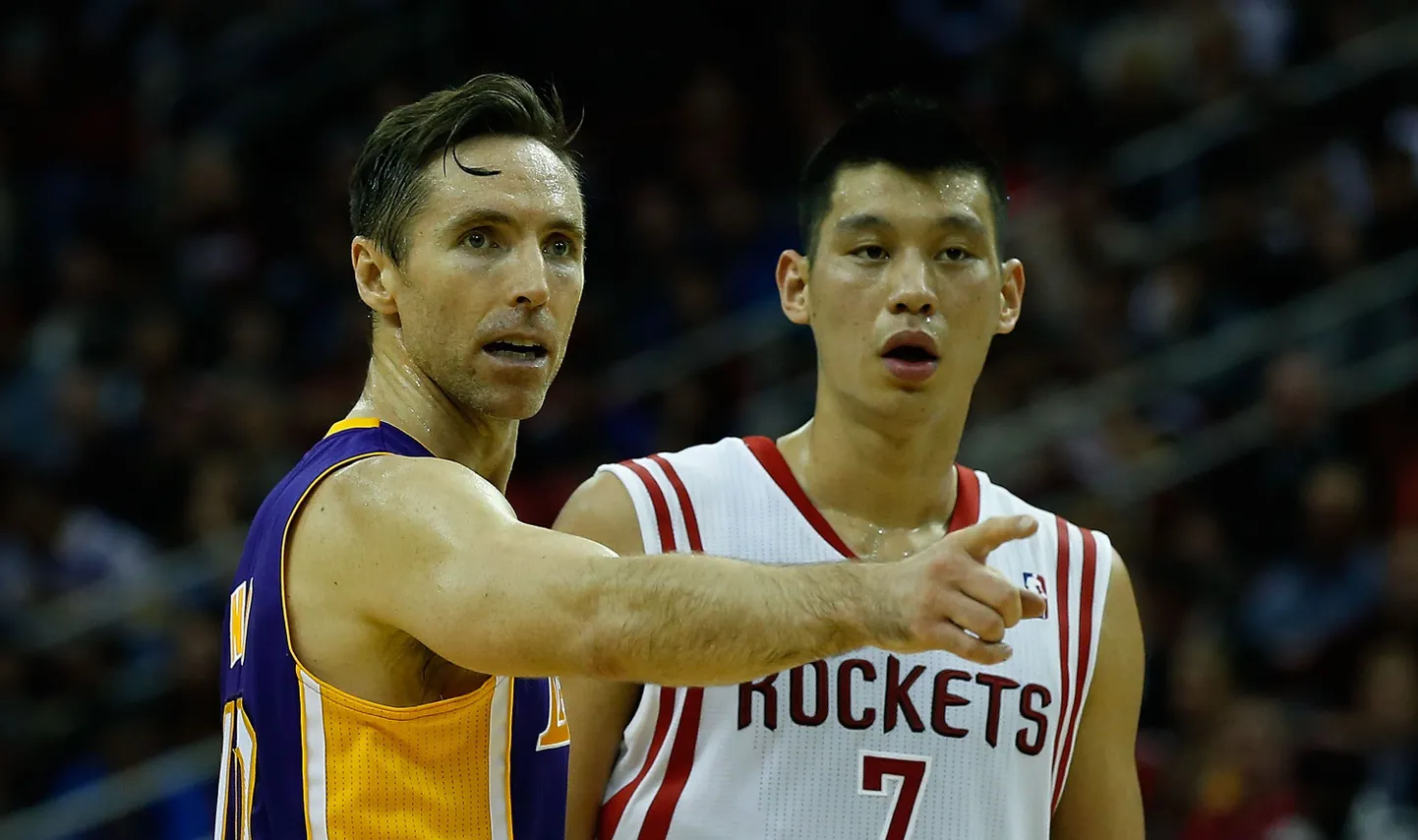 Steve Nash (vasakul) ja Jeremy Lin.