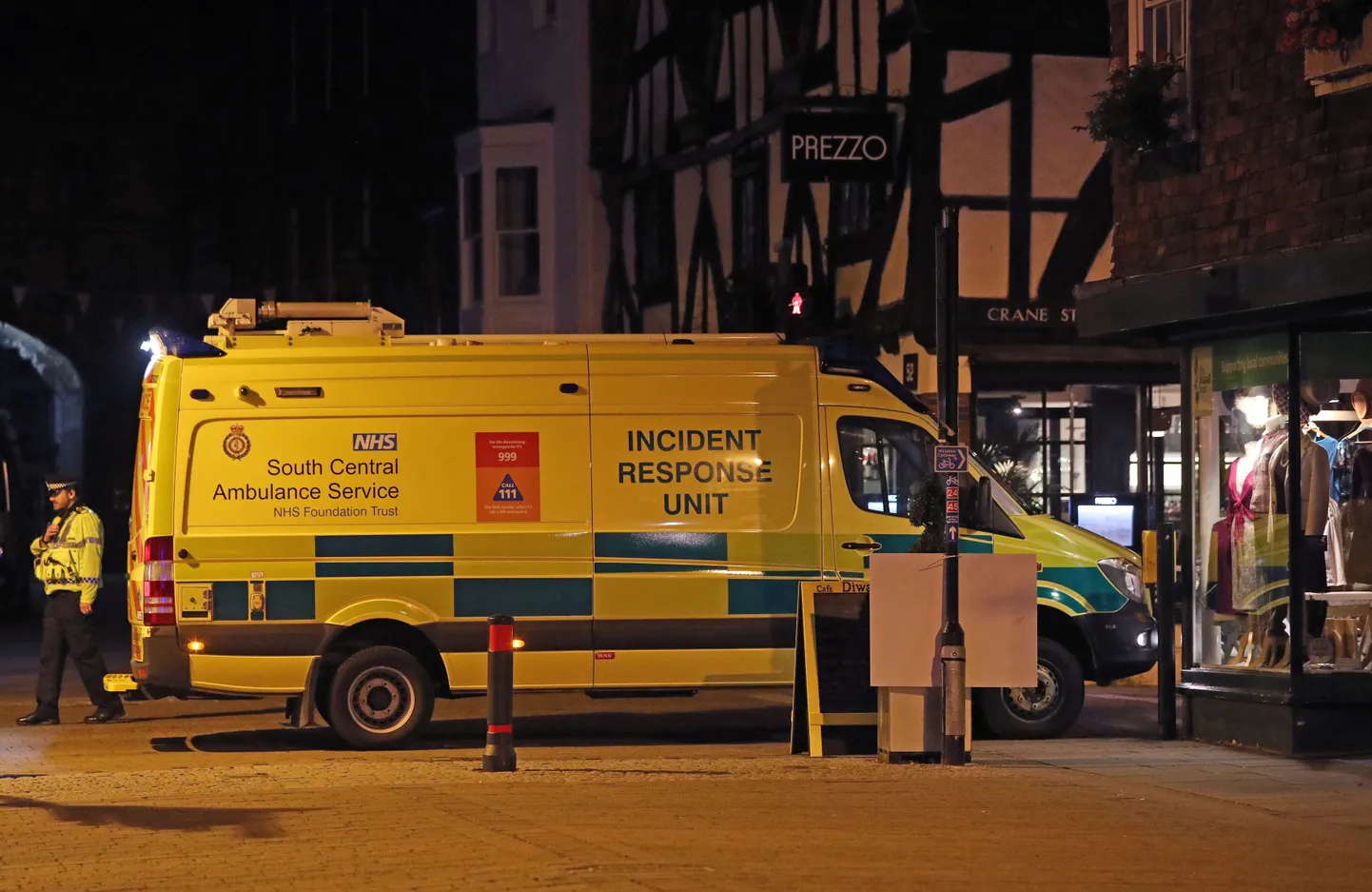 Kiirabi Salisbury restorani Prezzo ees.
