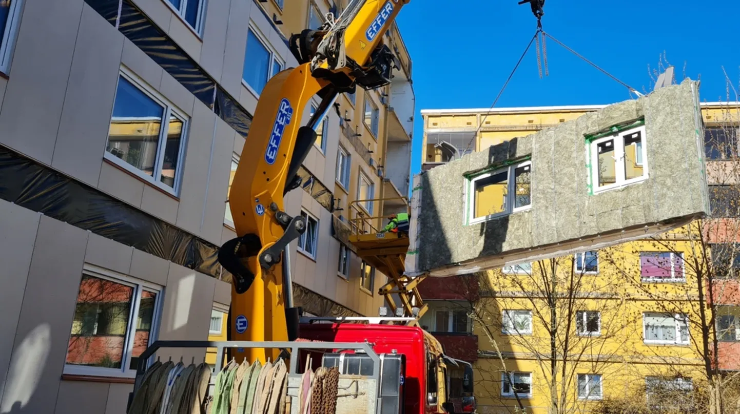 Tehases täppisvalmistatud paneelidega renoveerimine on uus suund ka Eestis. Ajavõit ja kvaliteet on see, mida muul moel tagada on päris raske.
