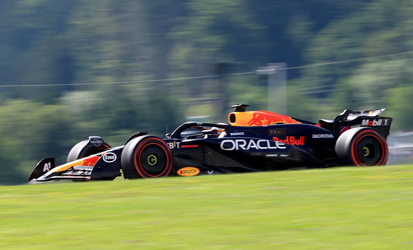 Max Verstappen Austrias Spielbergis asuval Red Bull Ringil.