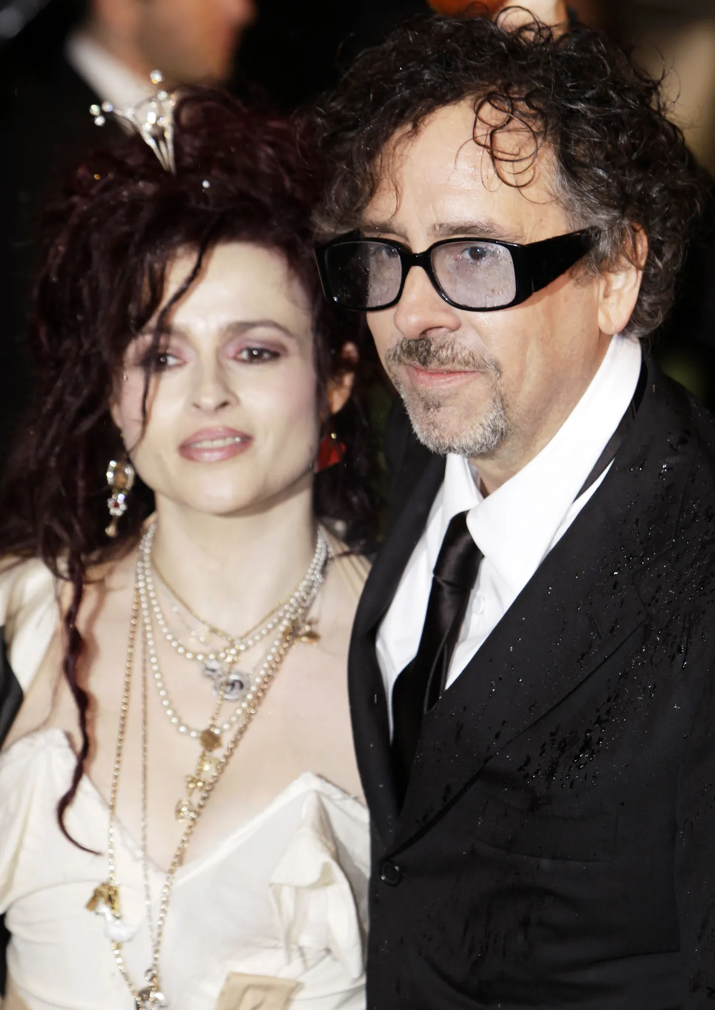 Režissöör Tim Burton koos näiteljast abikaasa Helen Bonham Carteriga