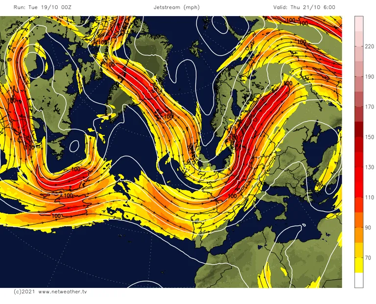 Õhu liikumine 300 hPa pinnal ehk ca 9 km kõrgusel, kus tüüpiliselt asuvad jugavoolud. Mida sügavam punane, seda kiiremini liigub õhk. On näha, et otse Eesti kohal on intensiivne jugavool, millest põhja poole jääb külm ja lõuna pool soe õhumass.